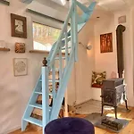 Kleine Kunstremise Mit Holzofen Burg Freienfels