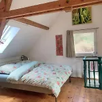 Kleine Kunstremise Mit Holzofen Burg Freienfels