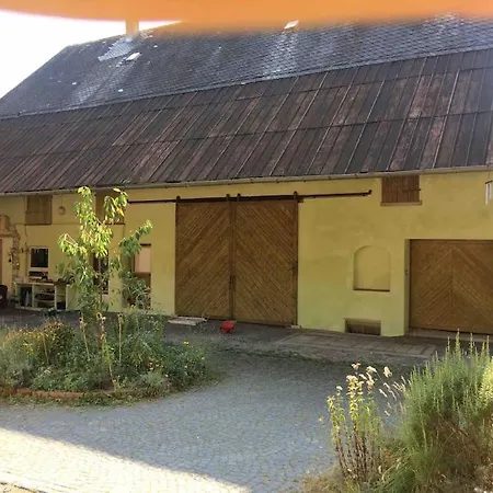 아파트 Kleine Kunstremise Mit Holzofen Burg Freienfels Weinbach