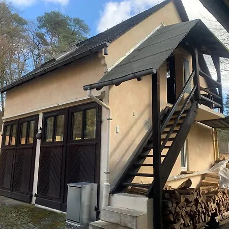 Kleine Kunstremise Mit Holzofen Burg Freienfels Apartment *