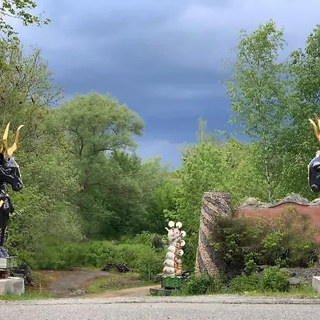 Kleine Kunstremise Mit Holzofen Burg Freienfels