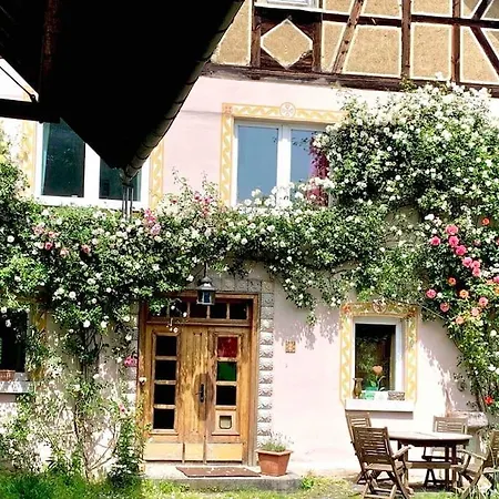 Kleine Kunstremise Mit Holzofen Burg Freienfels