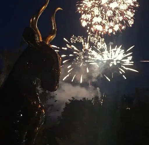 Kleine Kunstremise Mit Holzofen Burg Freienfels * Weinbach