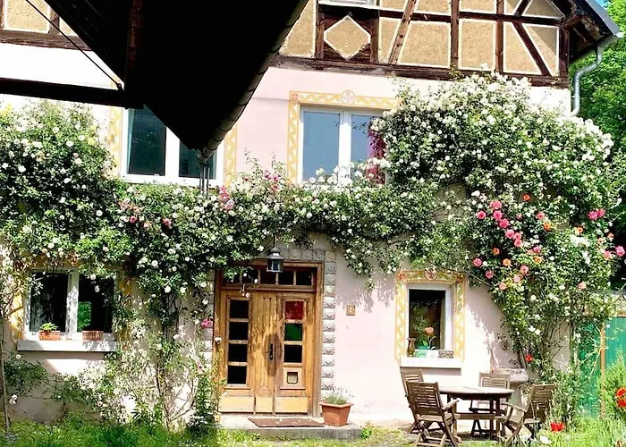 Kleine Kunstremise Mit Holzofen Burg Freienfels