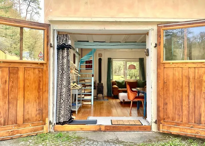 Apartment Kleine Kunstremise Mit Holzofen Burg Freienfels *