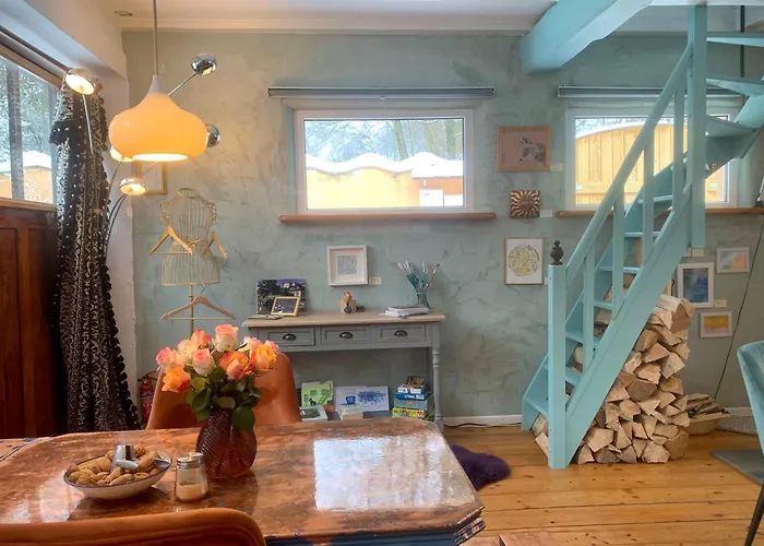 Kleine Kunstremise Mit Holzofen Burg Freienfels *