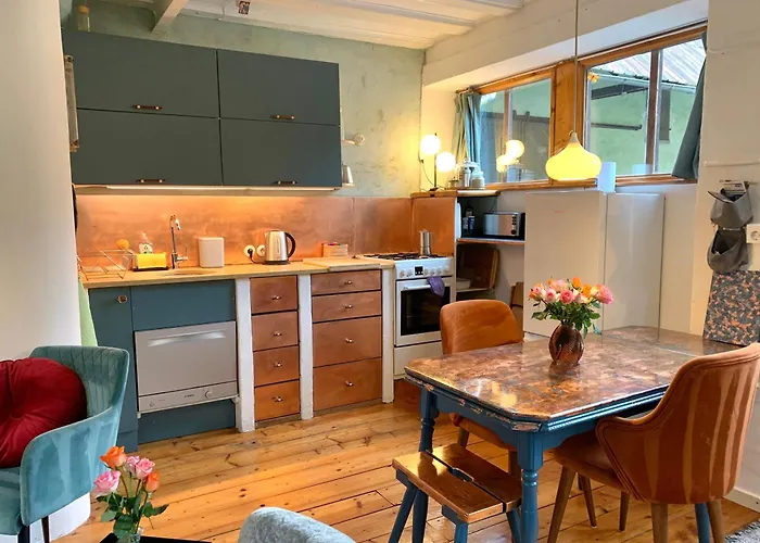 Kleine Kunstremise Mit Holzofen Burg Freienfels Apartment *